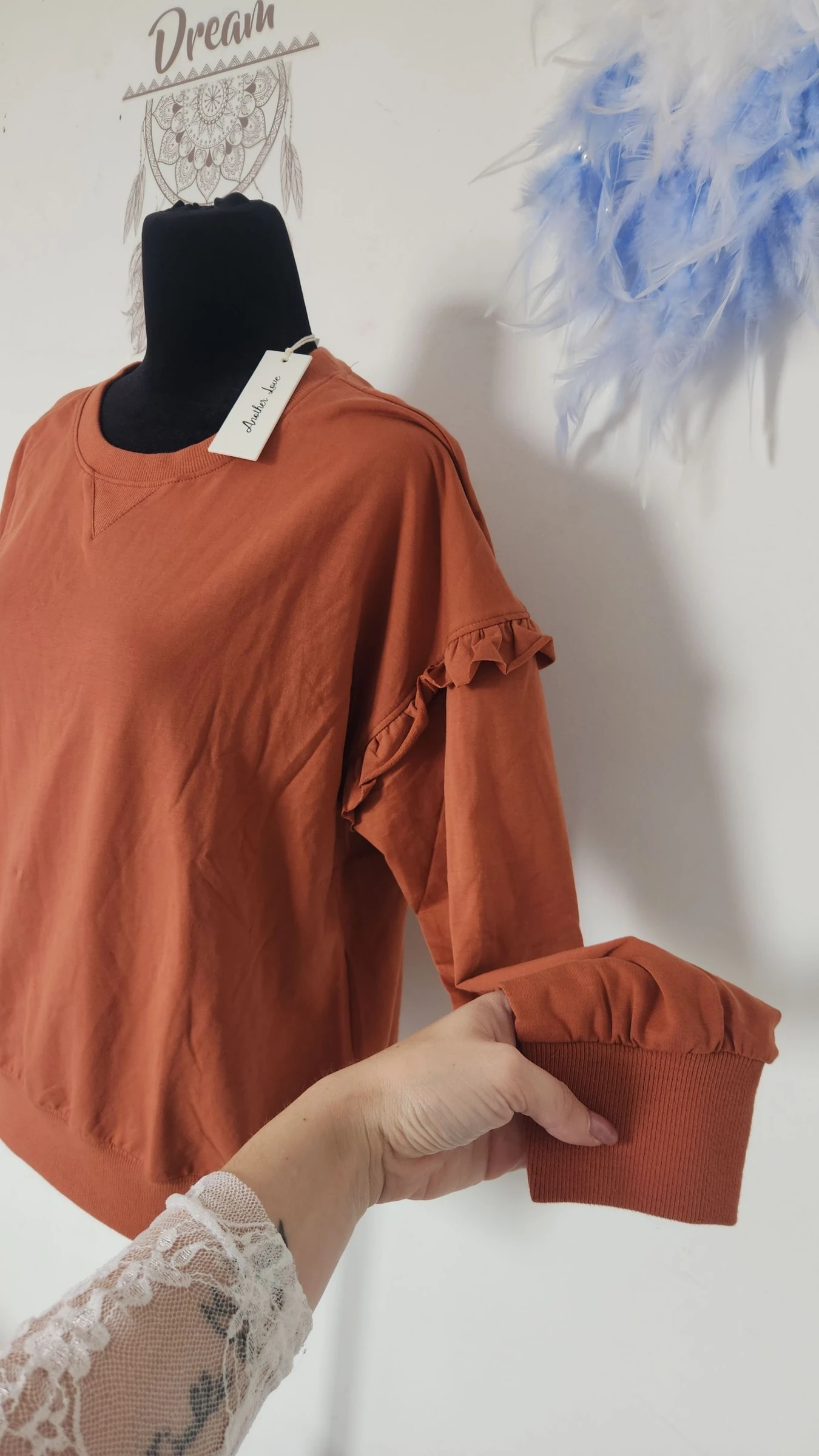 Vloeiend terracotta sweater met volant ●Maat L●🌸 – photo 2
